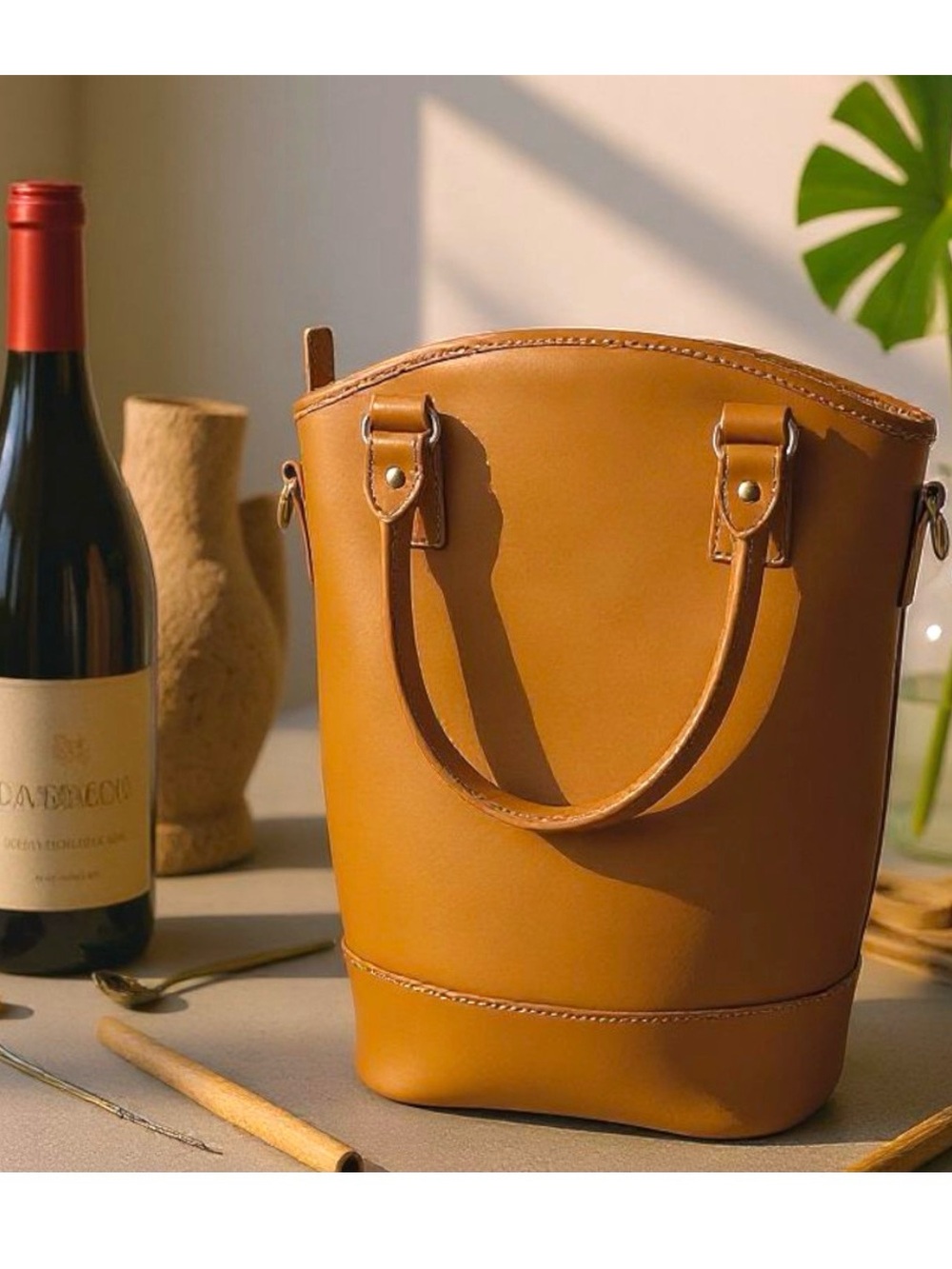NWT SACHI Insulated  Wine Tote Bag Camel Brown Leather Lunch Bucket Two Bottle